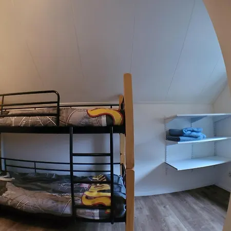 De Veldbakker * Ларен